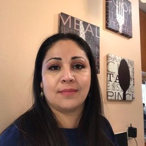 Meet your Posher, Mayra